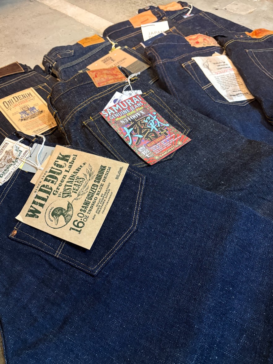 Wide Jeans – Heritage and Modern Street Style